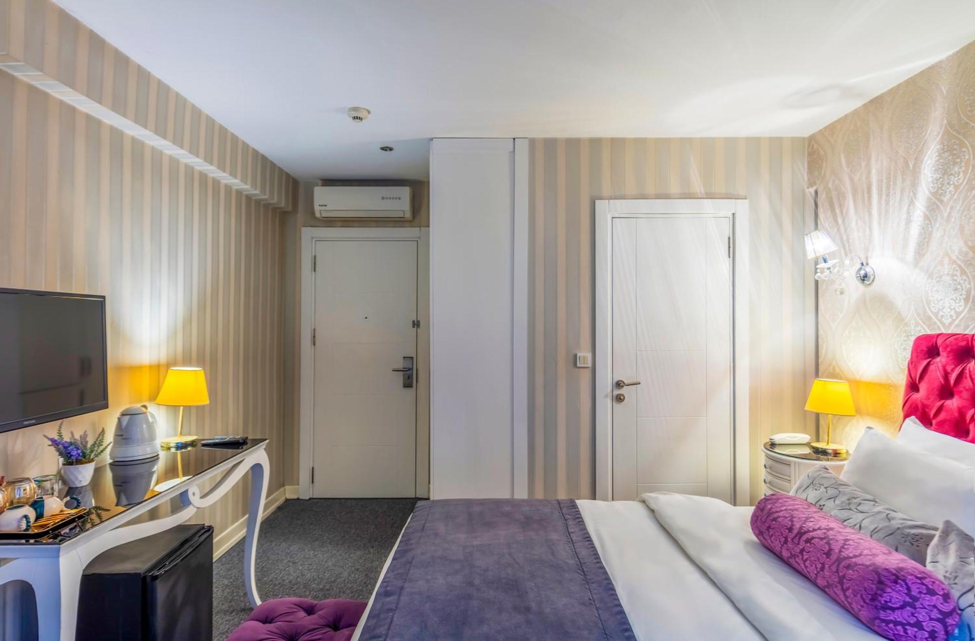 In Pera Boutique Hotel Istanbul Exterior photo