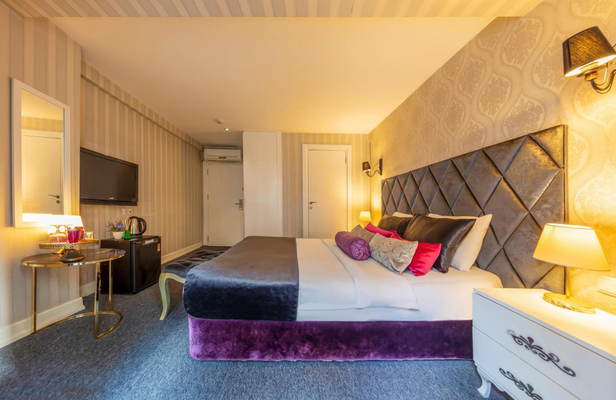 In Pera Boutique Hotel Istanbul Exterior photo